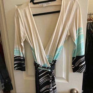 Iconic DVF Wrap Dress! Size 10